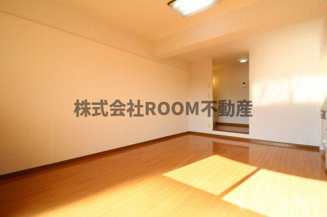イーストウッドマンションの洋室|ゆったりした洋室です