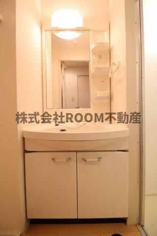 フローリッシュ広呂原の独立洗面台|独立洗面化粧台付き