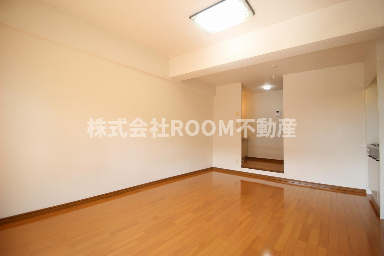 イーストウッドマンションの寝室|使い勝手のいい寝室です
