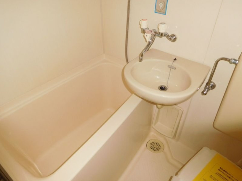 ライオンズマンション府中桜通りの浴室|※別号室参考写真です