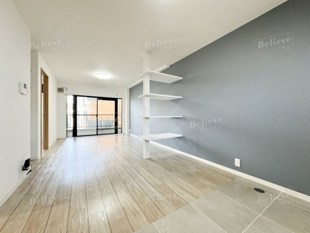 アザレアハイツ蒲池の居間・リビング|広いリビング☆