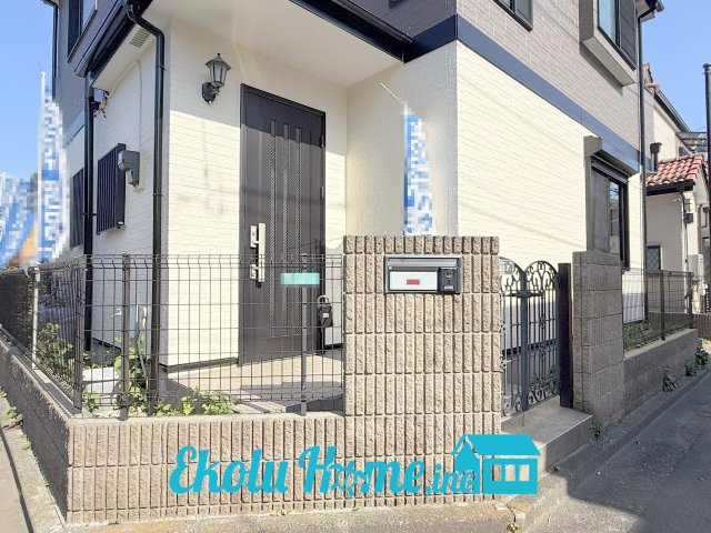 中古戸建　昭島市美堀町2丁目の玄関|2026年5月撮影