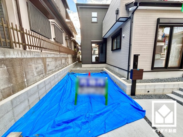 八幡市八幡安居塚　第3の駐車場