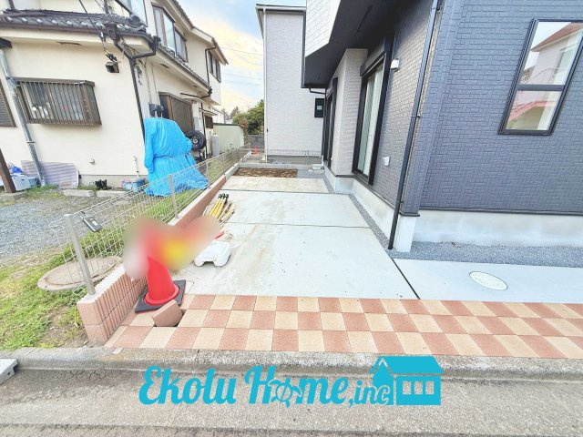 福生市福生　Ⅰ期　1号棟の駐車場|車をお持ちの方に嬉しい駐車場付きの物件です