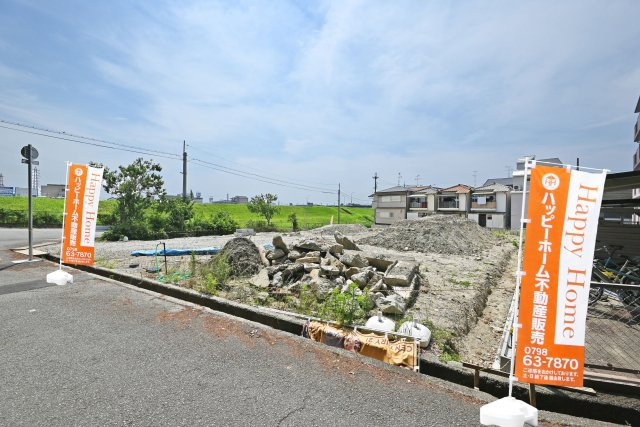 テラシエ尼崎市東園田町1丁目新築一戸建て