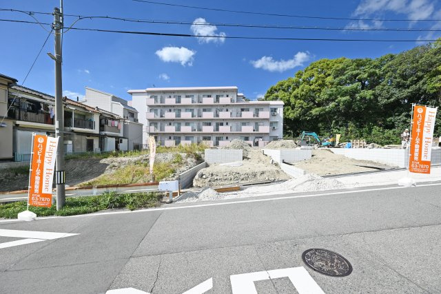 テラシエ尼崎市東園田町1丁目新築一戸建て