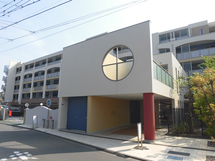 プラハ鎌倉材木座 2階 フルリノベーションの外観|閑静な住宅地