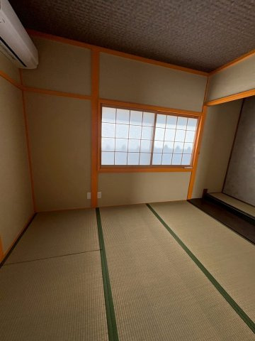 蒲生四丁目　貸家の和室