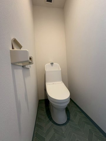 蒲生四丁目　貸家のトイレ