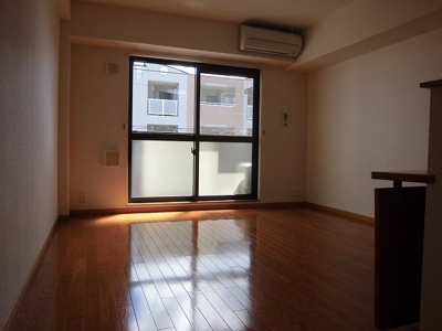 【居間・リビング】 | ヴィアーレ開成 | おしゃれな居間です