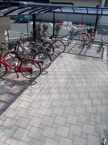 スターボードマンションのその他|駐輪場