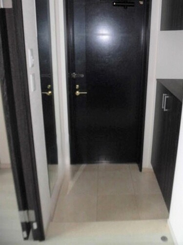 ファミール明大前の玄関|玄関　※前回募集時2022年9月撮影