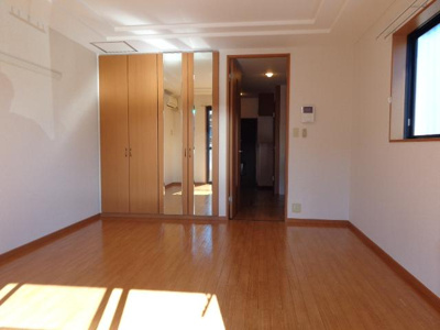 【内装】 | ハーモニー | 洋室