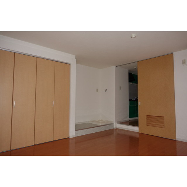 Ｋａｌｅｎ　ｌｕｃｅの内装|南側　洋室