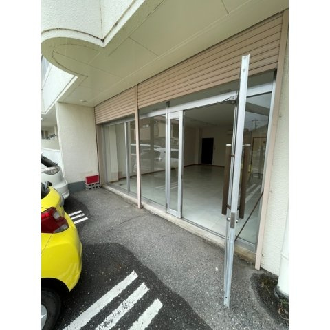 メゾン・アオイの玄関|お問い合わせは美濃善不動産駅前店へ！