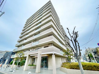 【外観】 | グラン・コート堺九間町 | 南海本線「七道」駅が徒歩12分。通勤にも外出にもアクセス良好。家族でおでかけすることも増えそうですね♪