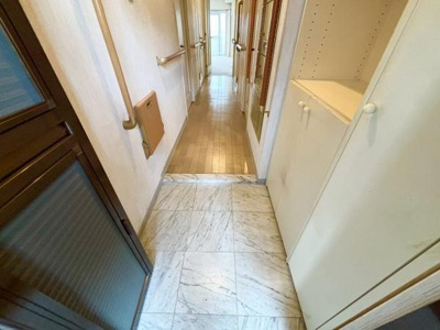 【玄関】 | 朝日プラザシティ・サザンパーク４番街Ｆ棟