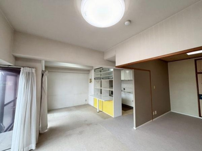 【居間・リビング】 | 朝日プラザシティ・サザンパーク４番街Ｆ棟