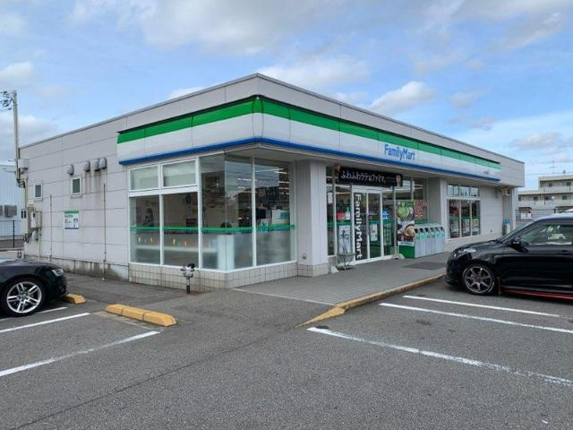 Ｌｅｇｇｅｎｄａの周辺|ファミリーマート富山才覚寺店まで381ｍ