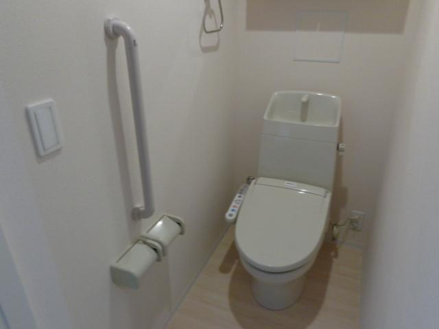 Ｌｅｇｇｅｎｄａのトイレ|シャワー付トイレ（イメージ）