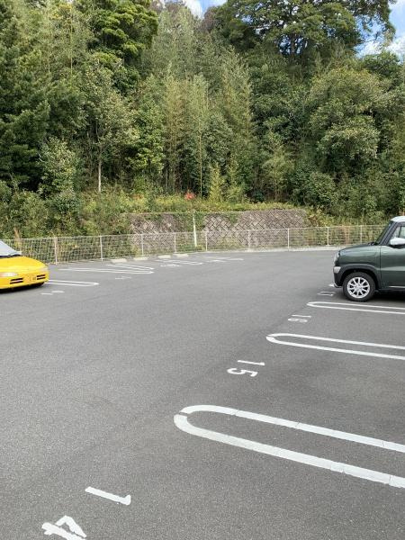 アンシャンテの駐車場