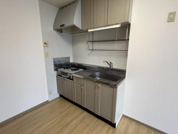 ソレアード上谷　B棟 のキッチン