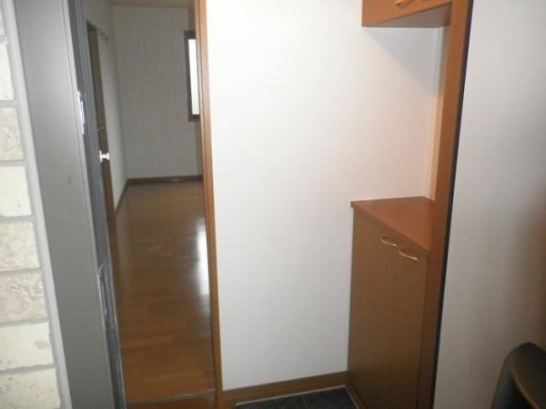 リビングタウン塩冶　Ａ棟の玄関