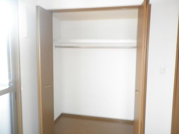 リビングタウン塩冶　Ａ棟の収納