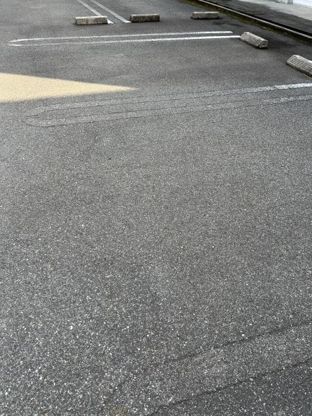 リトルリーフの駐車場