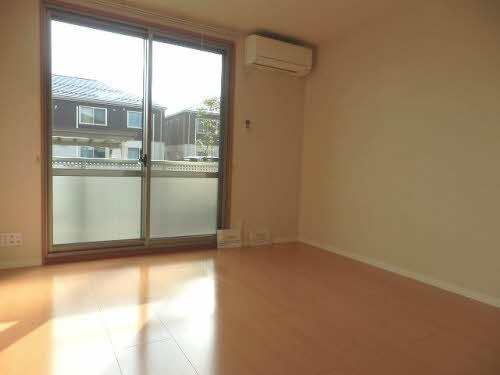 メゾンRYOSEN　B棟の洋室