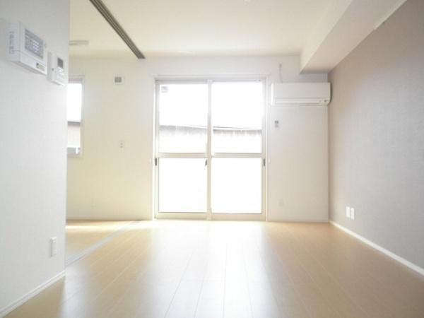 セジュールＮの居間・リビング