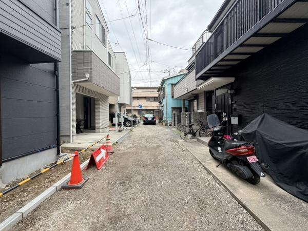 川崎市幸区小向町の新築一戸建の前面道路含む現地写真|前面道路