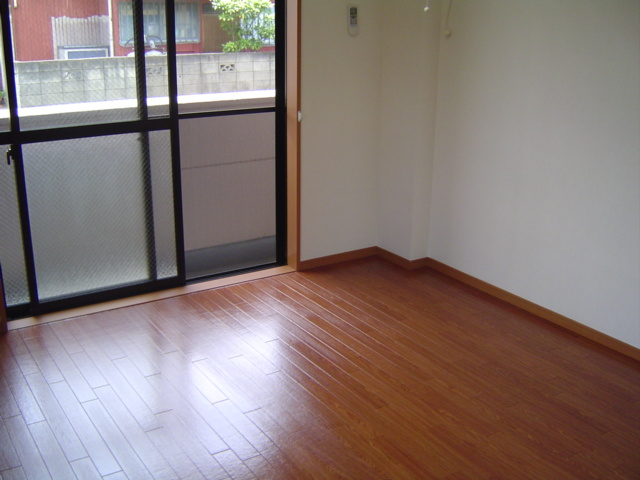 クレバーハウスの内装|洋室