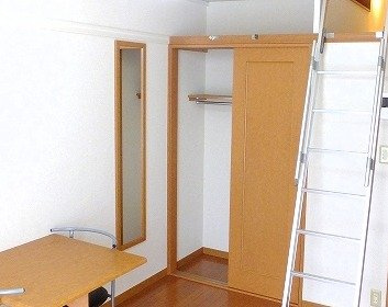 レオパレスフラワーガーデンⅡの内装