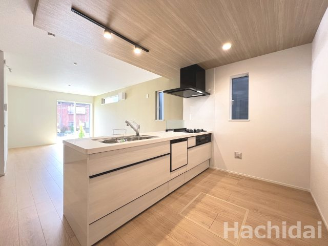 高浜本郷町第1期　新築住宅＜2号棟＞のキッチン