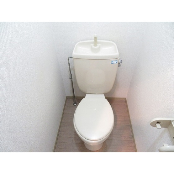 プロムナード中浦和のトイレ|※別部屋写真