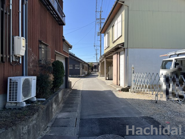 高浜本郷町第1期　新築住宅＜4号棟＞の前面道路含む現地写真