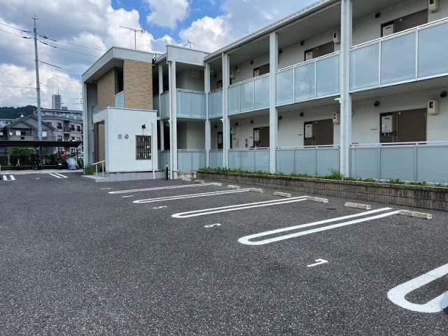 レオネクストカーサカメヤマのその他