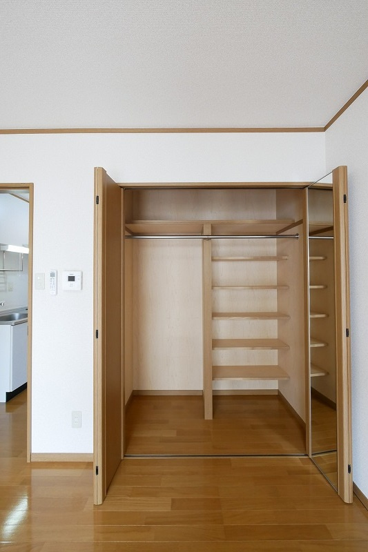 オーシャン髙田の収納|オーシャン髙田　202号　