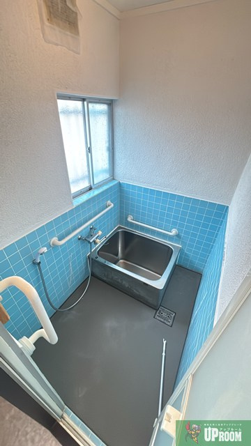 春日井市下屋敷町戸建ての浴室