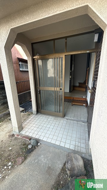 春日井市下屋敷町戸建ての玄関