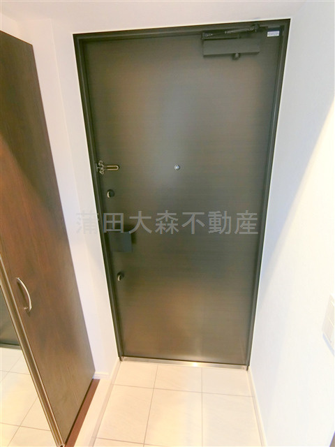 ベルシード蒲田Ⅱの玄関