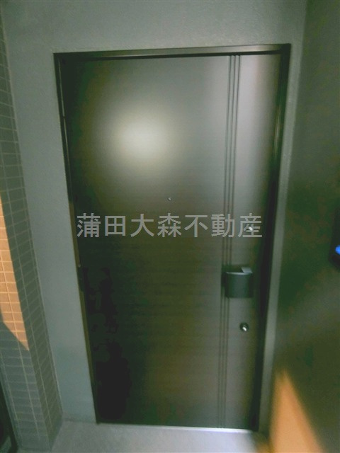 ベルシード蒲田Ⅱの玄関