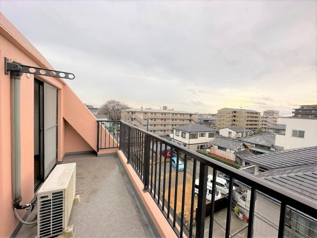 ギャラクシー中浦和のバルコニー