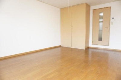 【居間・リビング】 | プレミール | こちらのリビングで趣味の時間をお楽しみください