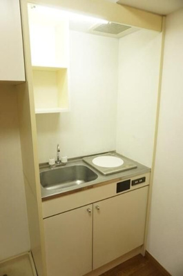 【キッチン】 | プレミール | コンパクトなキッチンで掃除もラクラク