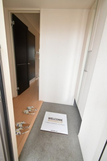 【玄関】 | クレストコートＢ