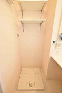 【設備】 | クレストコートＢ | 室内洗濯機置き場