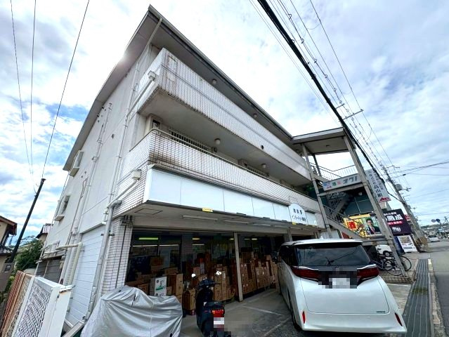 エトワール奥野の外観