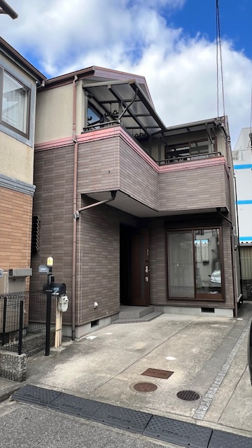東大阪市新家西町中古戸建の外観|落ち着いた雰囲気の外観です